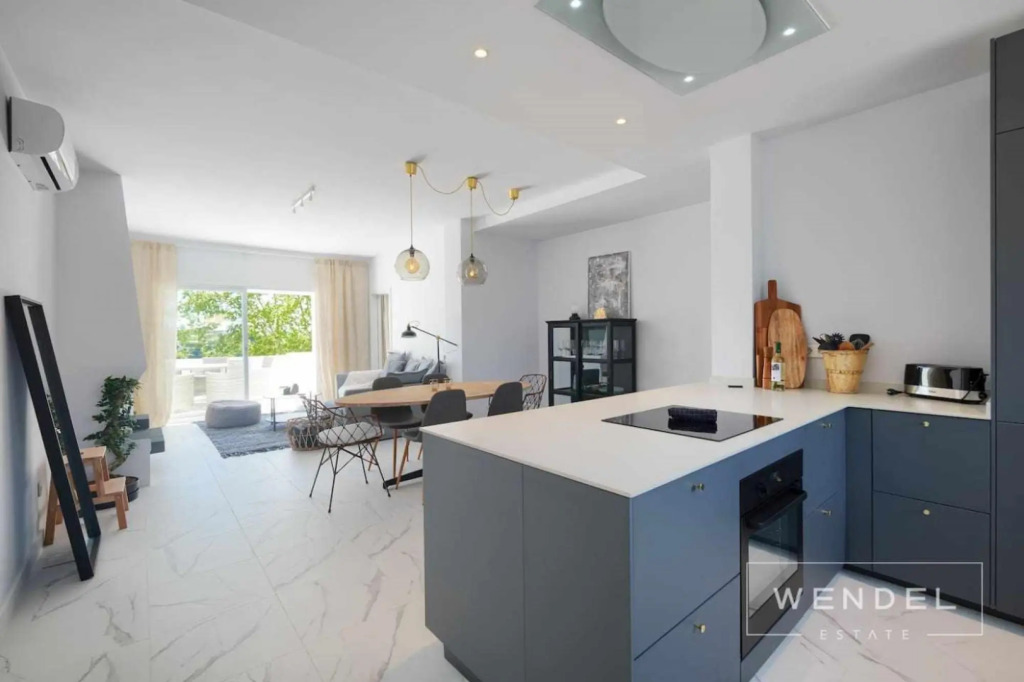 Contemporary new Apartment With 2 Terraces