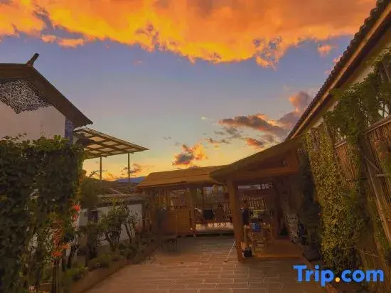 Shaxi Zhenshan Qigu Homestay