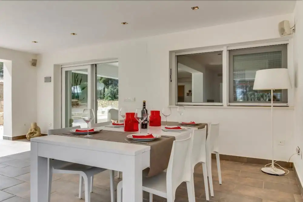 Villa Rhino