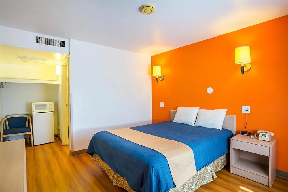 Studio 1 Moscow Hotel & Extended Stay