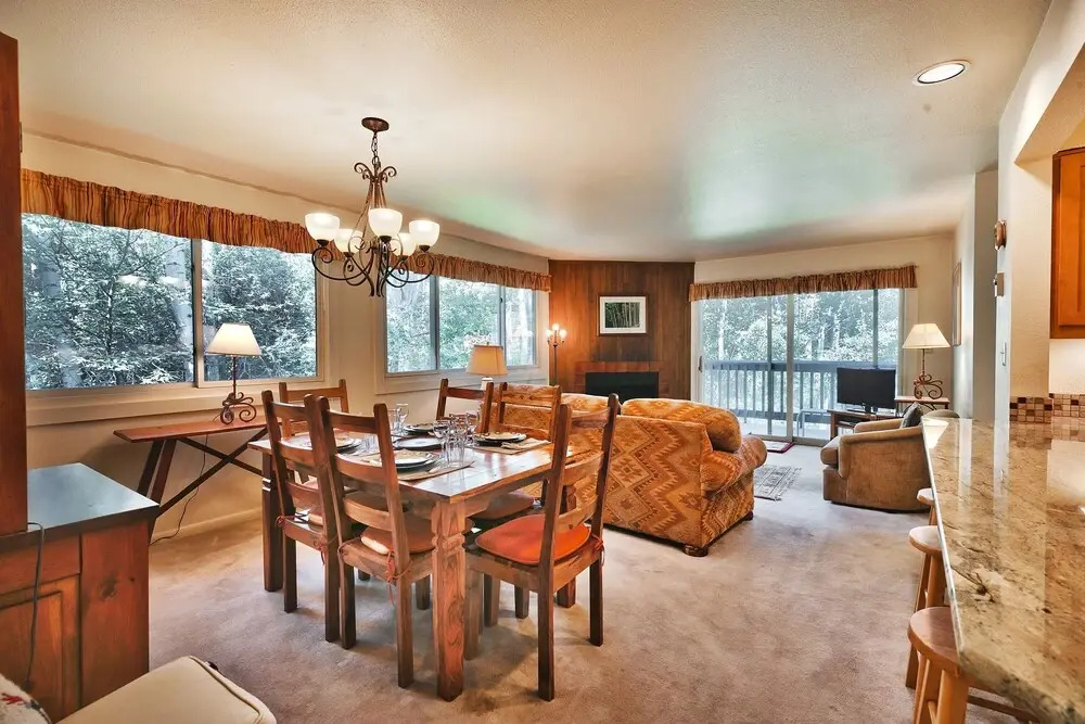 Snow Flower 148 2 Bedroom Condo by RedAwning
