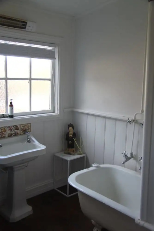 Hanley Apartment