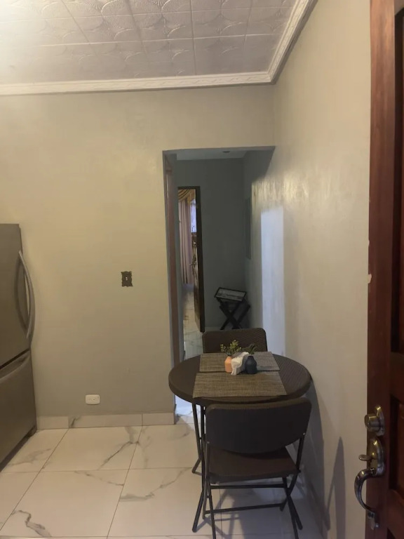 Hermoso apartamento cerca del aeropuert1