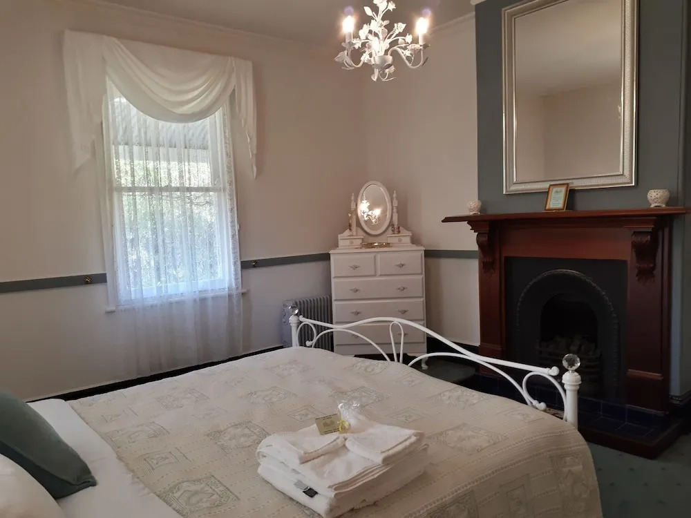 Plynlimmon -The Heritage Cottage at Kurrajong