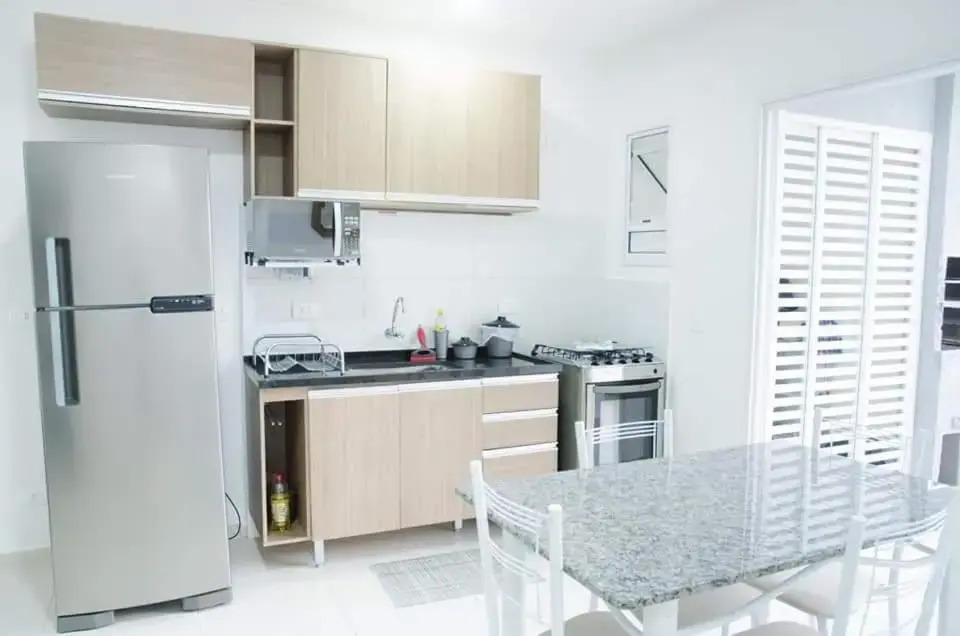 Varanda Gourmet, 05 piscinas, Elevador e Wi-Fi no Condomínio Passaredo