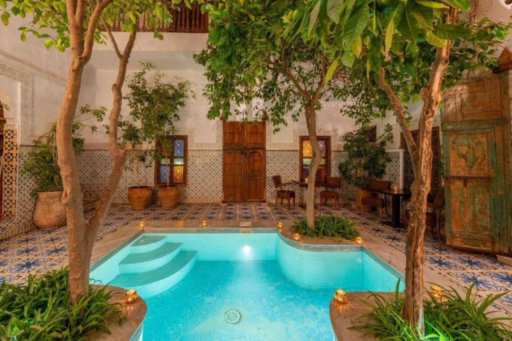 Riad Yamina52