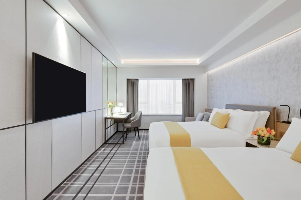 Royal Park Hotel