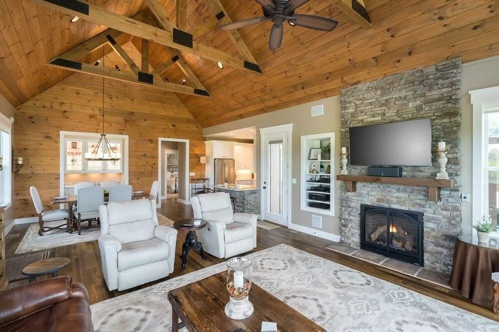 Just Perfect 3 Bedroom Home by Redawning