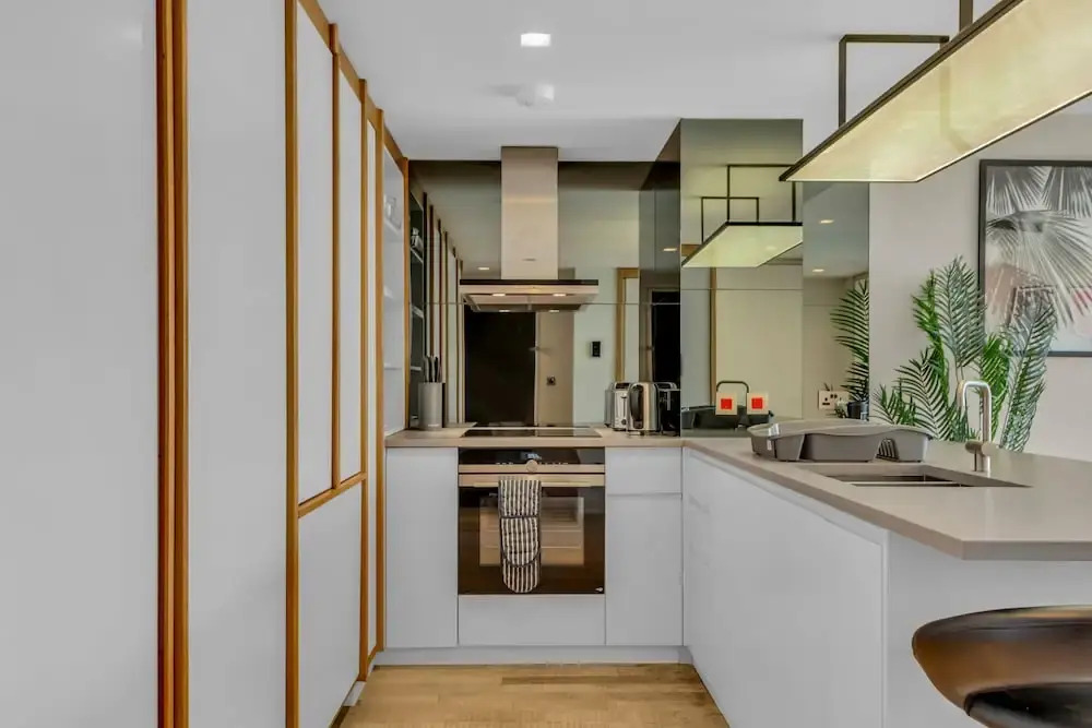 Modern Stratford Westfield Olympic Village 1 Bedroom Apartment