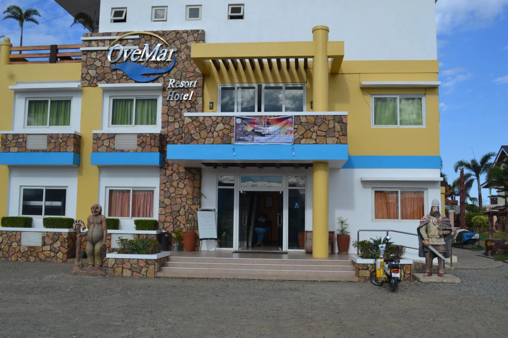 OveMar Resort Hotel near Vigan