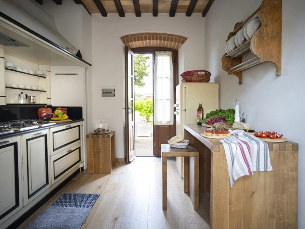 Luxury Refined Villa With Pool-villa Charme