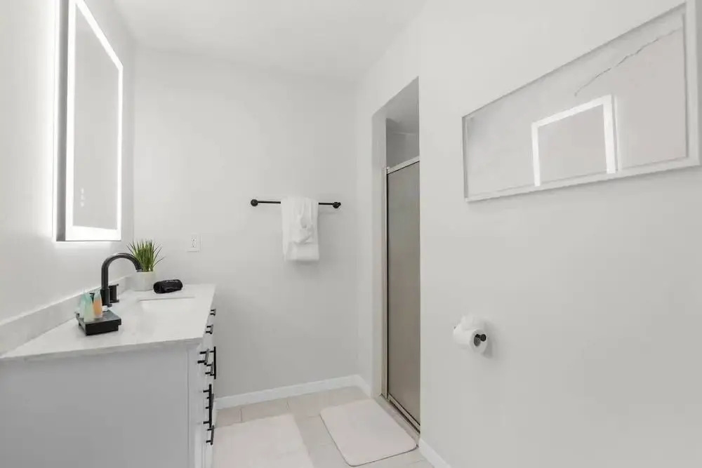 Brooksville Oasis! 3 Bedroom, Heated Pool Home