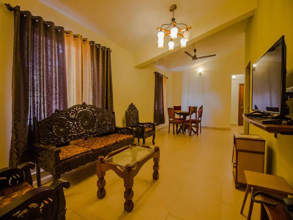 OYO 13854 Home Elegant 2BHK Calangute