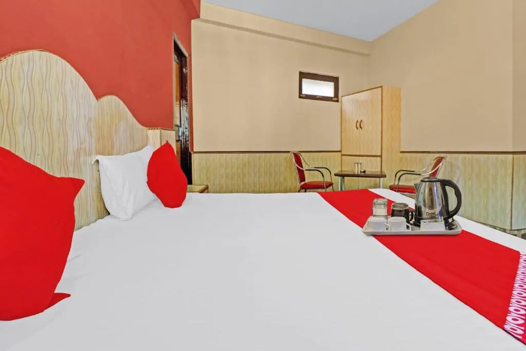 Oyo 89594 Hotel Durga