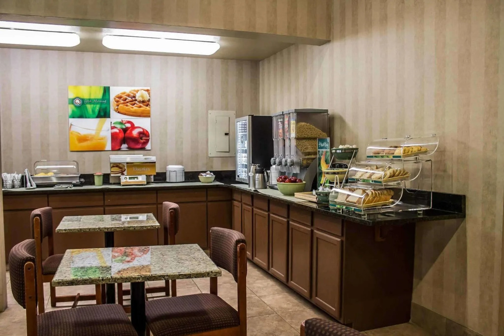 Baymont by Wyndham Youngstown
