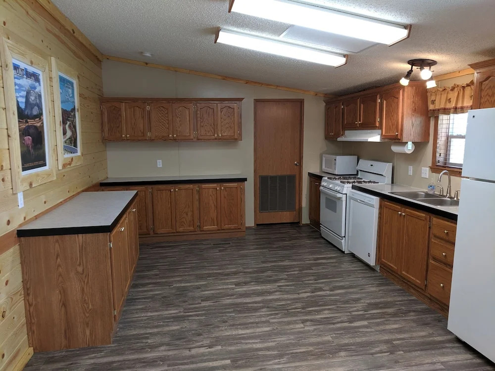 Allen Gulch Cabins