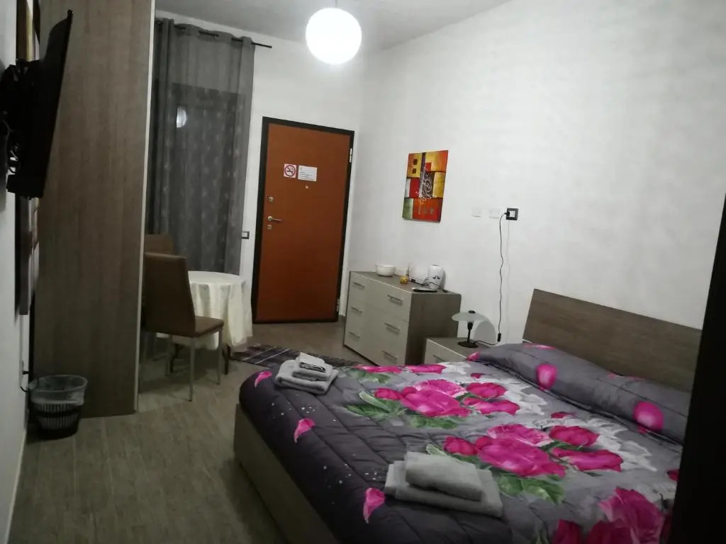 Rooms Loru