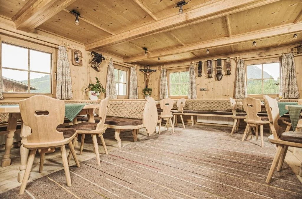 Farm Resort Geislerhof - Private Chalets