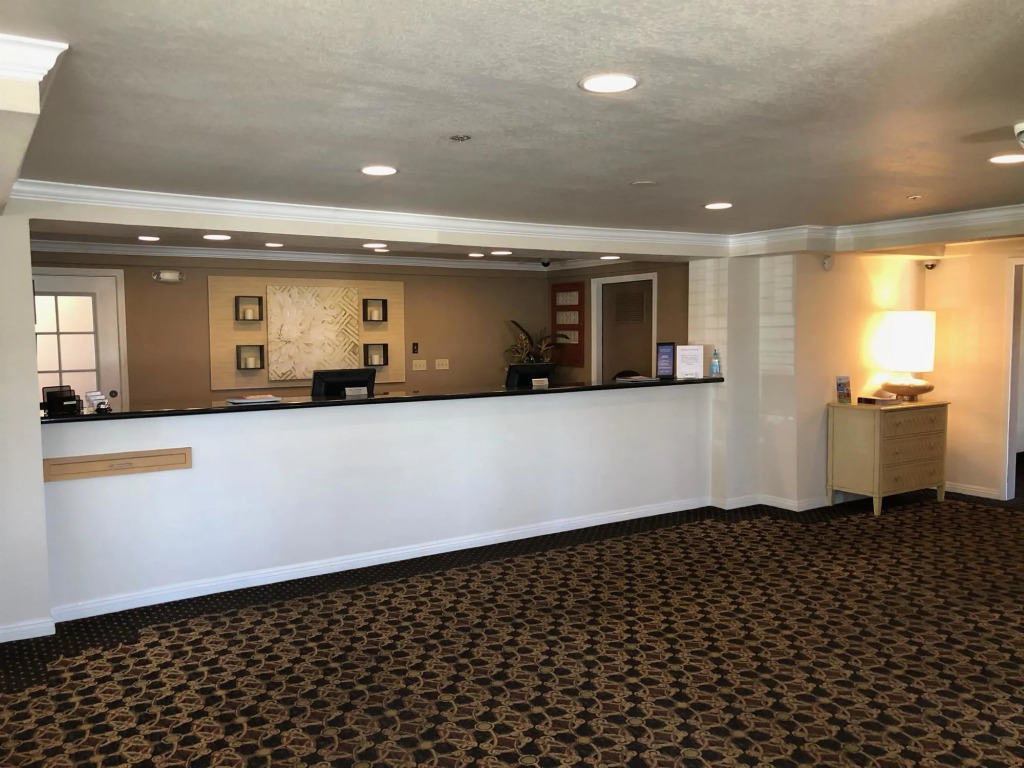 Lompoc Valley Inn and Suites