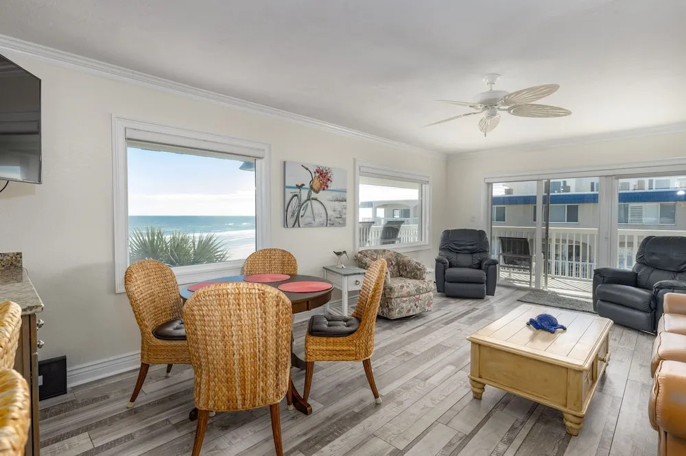 Win-san C-315 Ocean Front 2 Bed/ 2 Bath -third Floor 2 Bedroom Home