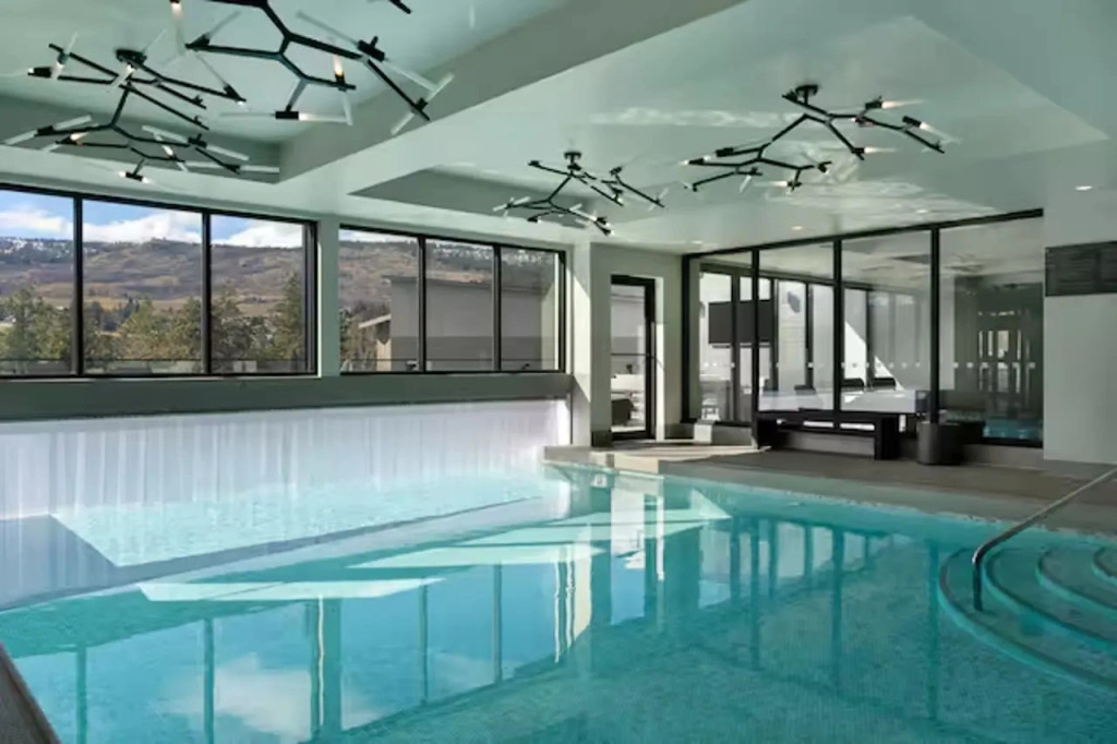 DoubleTree by Hilton Kelowna