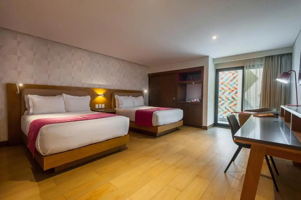 FCH Hotel Providencia - Consulado