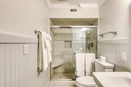 4285 Mariner's Watch Villa