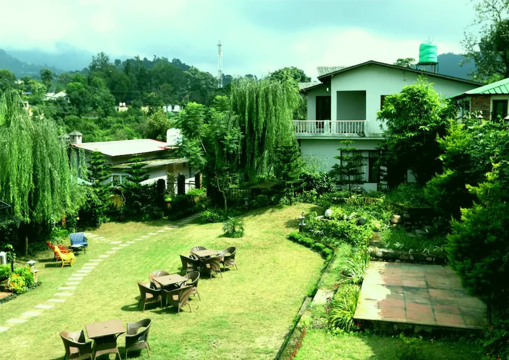 The Allure Villa Resort