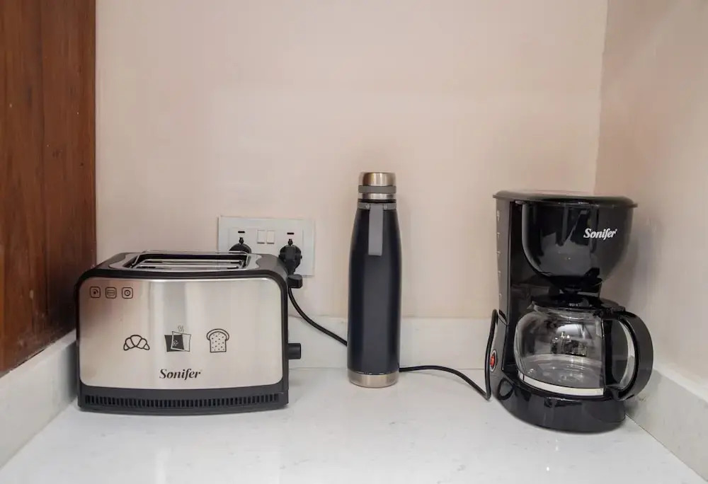 Little Hideaway, Shared Apartment 20 minutes from Airport