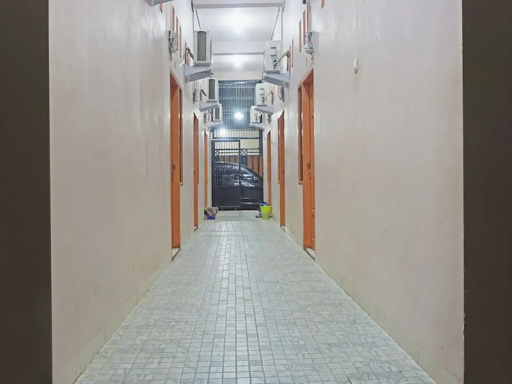 Almeerah Homestay Syariah by OYO Rooms