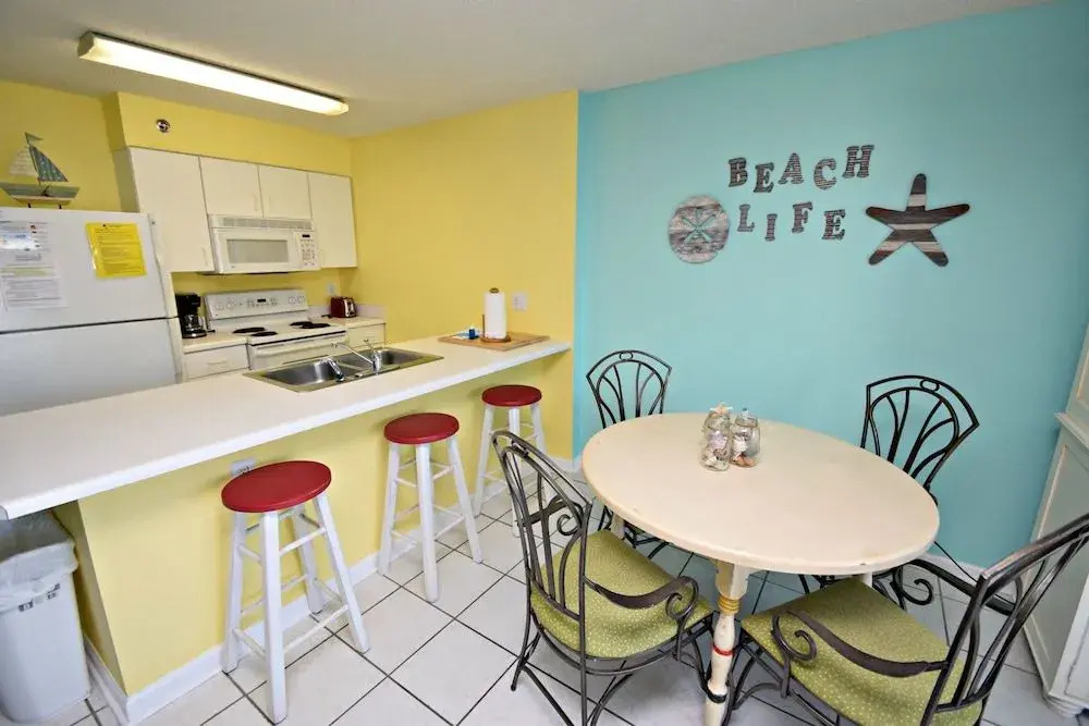 Tradewinds 507 2 Bedrooms 2 Bathrooms Condo