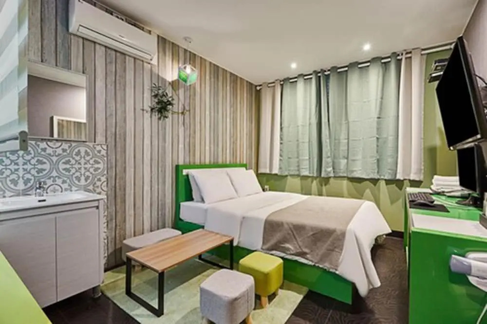 Rodeo Hotel