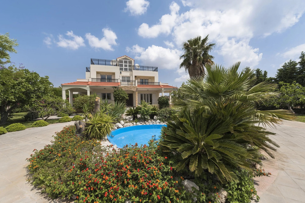 Royal Classico Villa
