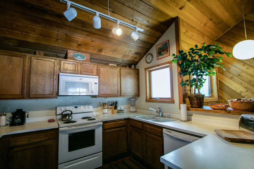 Snowcreek II #308 Condo