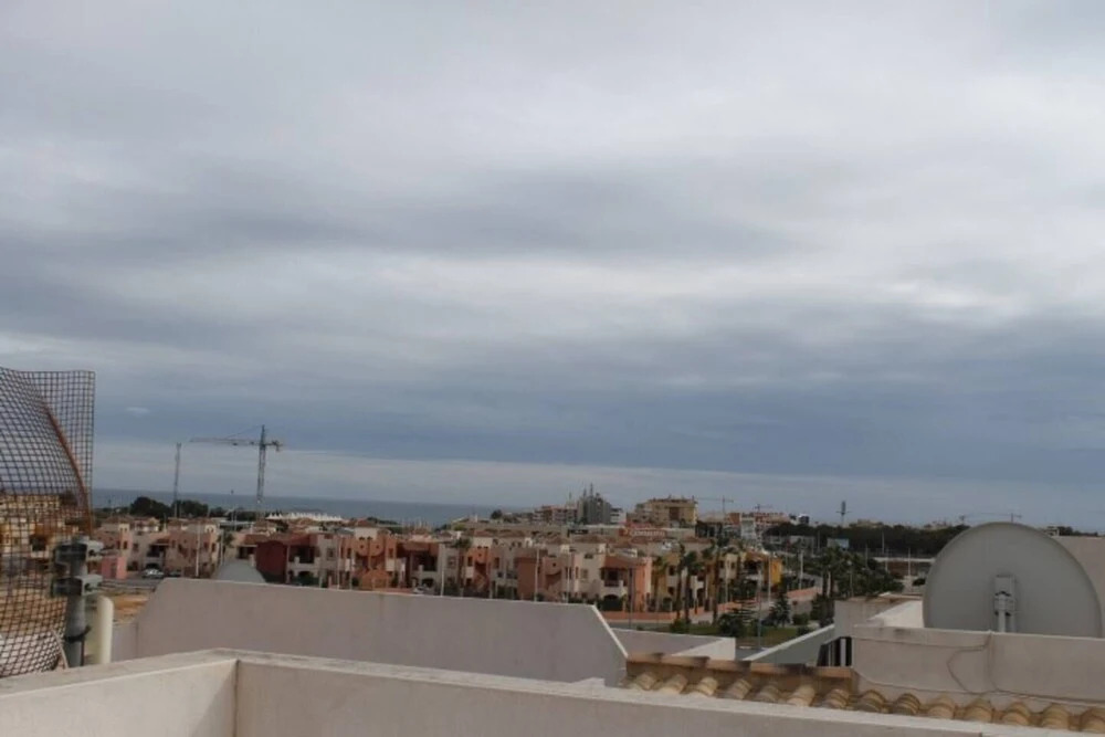 La Cinuelica R3 1st flr apt Overlooking Pool L152