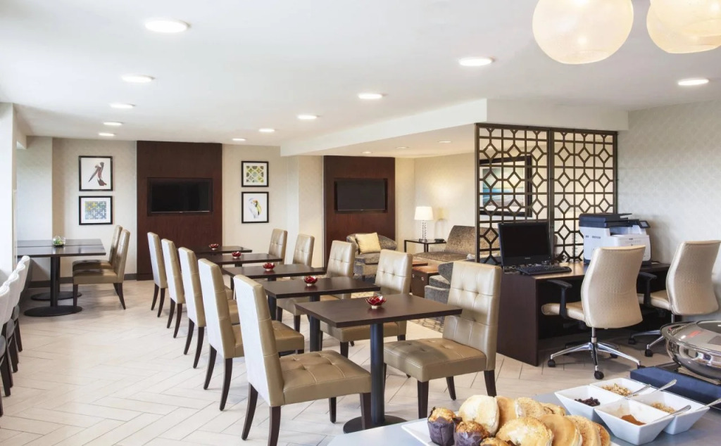 Sheraton Suites Fort Lauderdale West