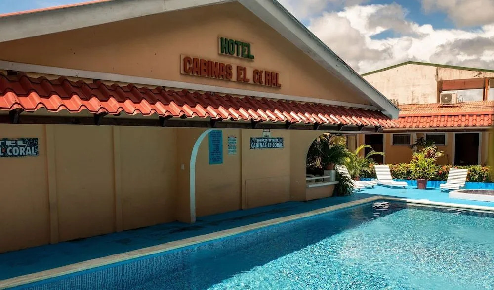 Hotel Cabinas El Coral