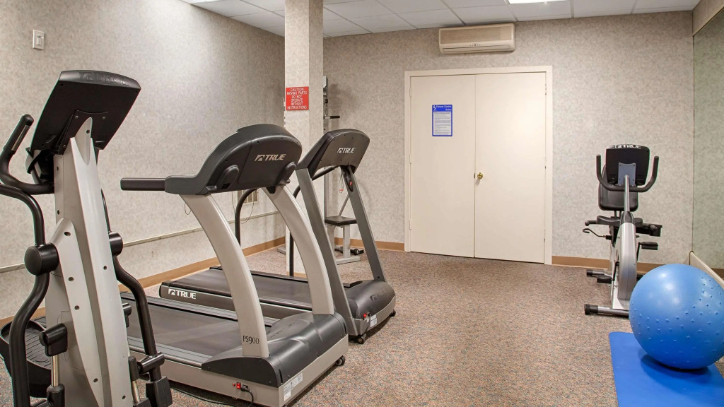Best Western PLUS Morristown Inn-Florham Park