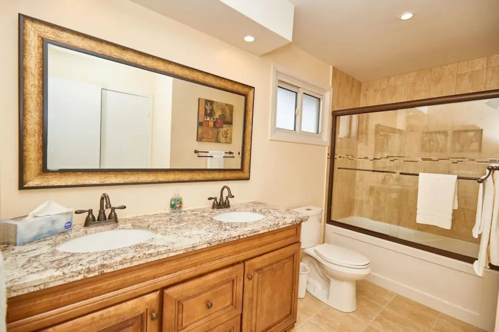 Niagara Lakeview Home