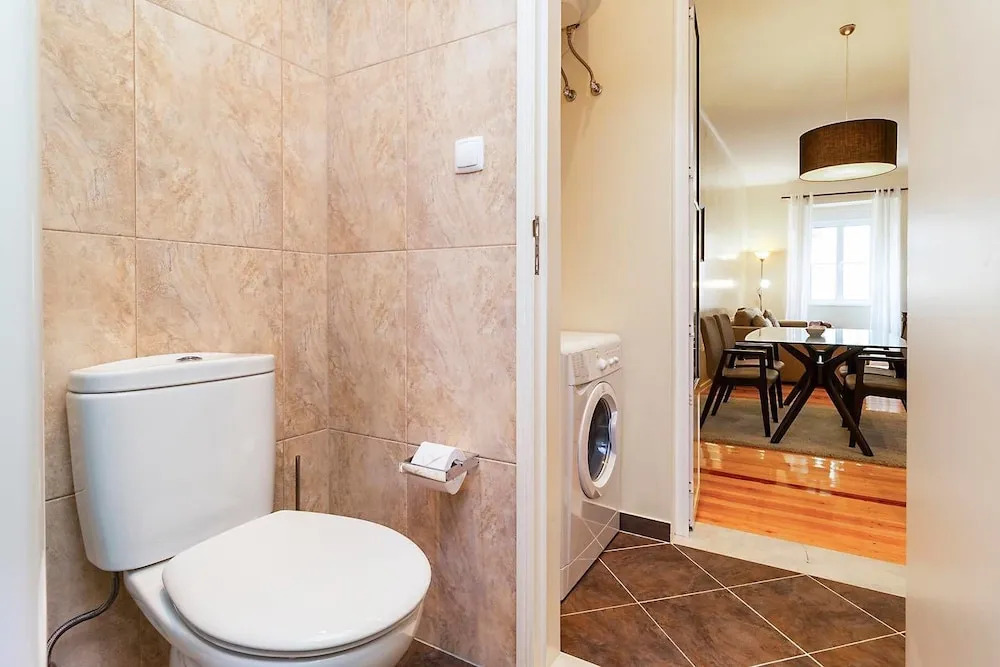 Spacious & Modern Flat in the heart of Lisbon