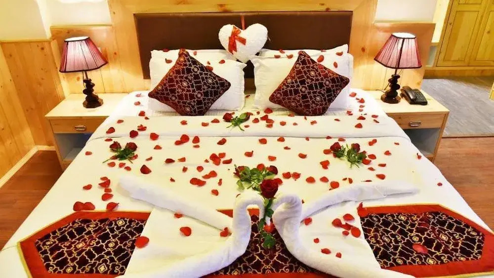 Whistling Pines Resorts and Spa