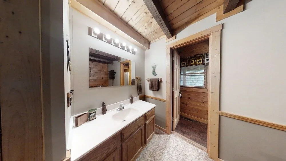Always Christmas 2 Bedroom Cabin by RedAwning