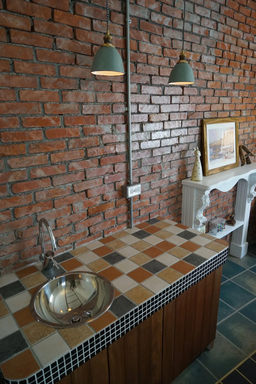 4 Design Inn