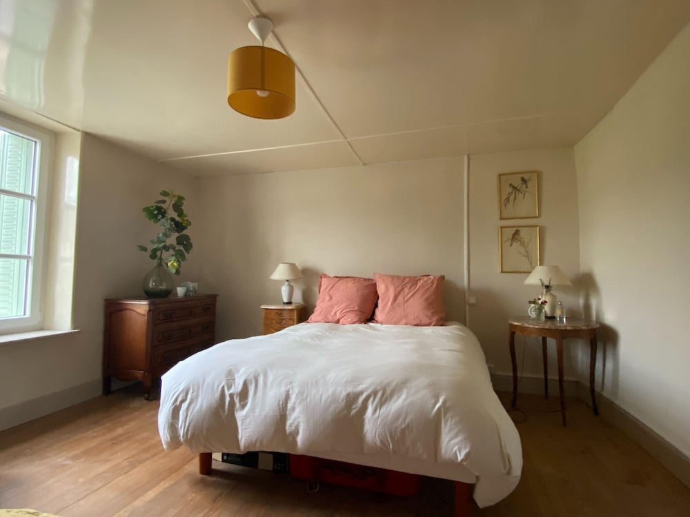 Charming and Comfortable Holiday Home in Melay