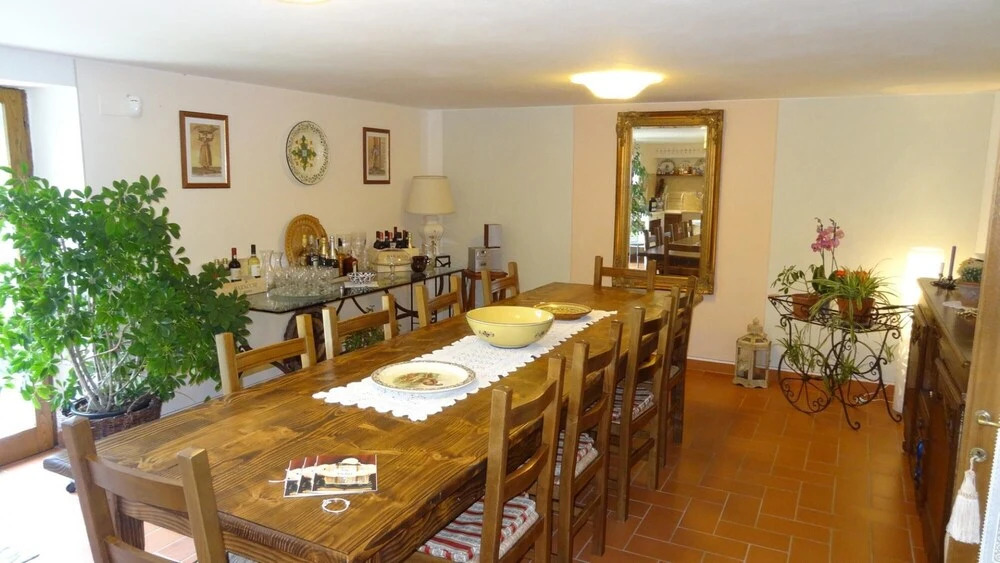 Toscana Fantastica - Cortona Villa Sleeps 6 Large Pool and Chef s Kitchen