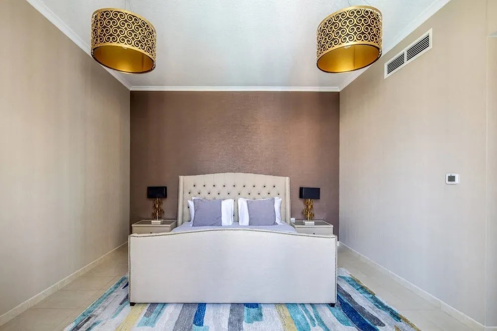 Lavish 2BR With Picturesque Burj Khalifa Views!
