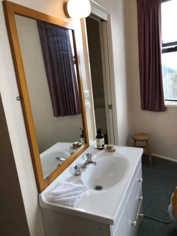 Knockshannoch Ski Lodge