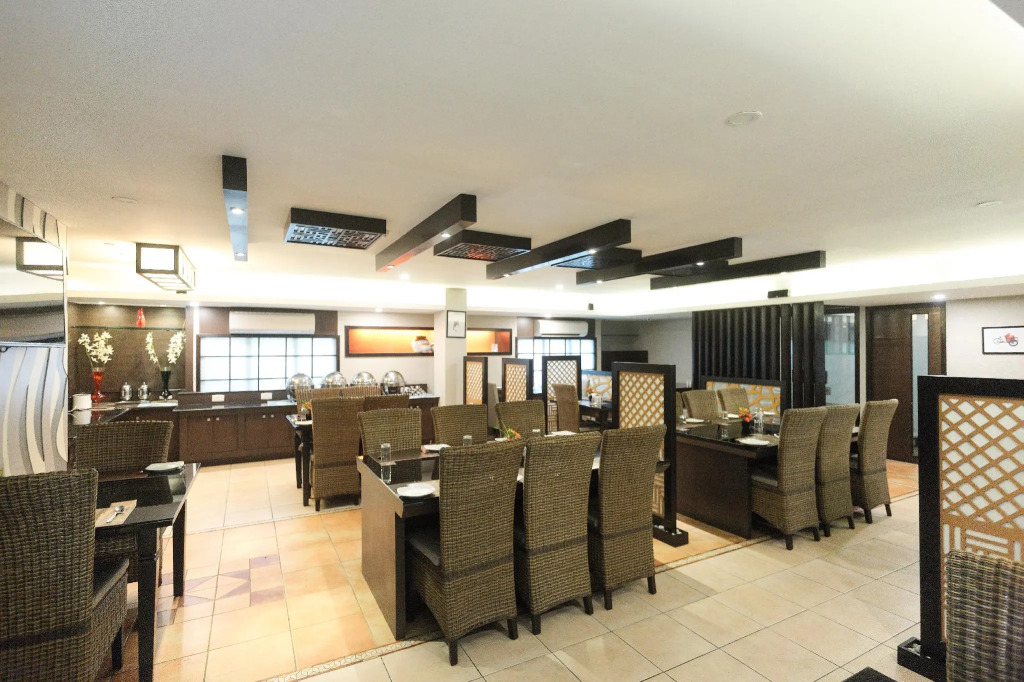 OYO 78419 Collection O Prime Santhome Inn