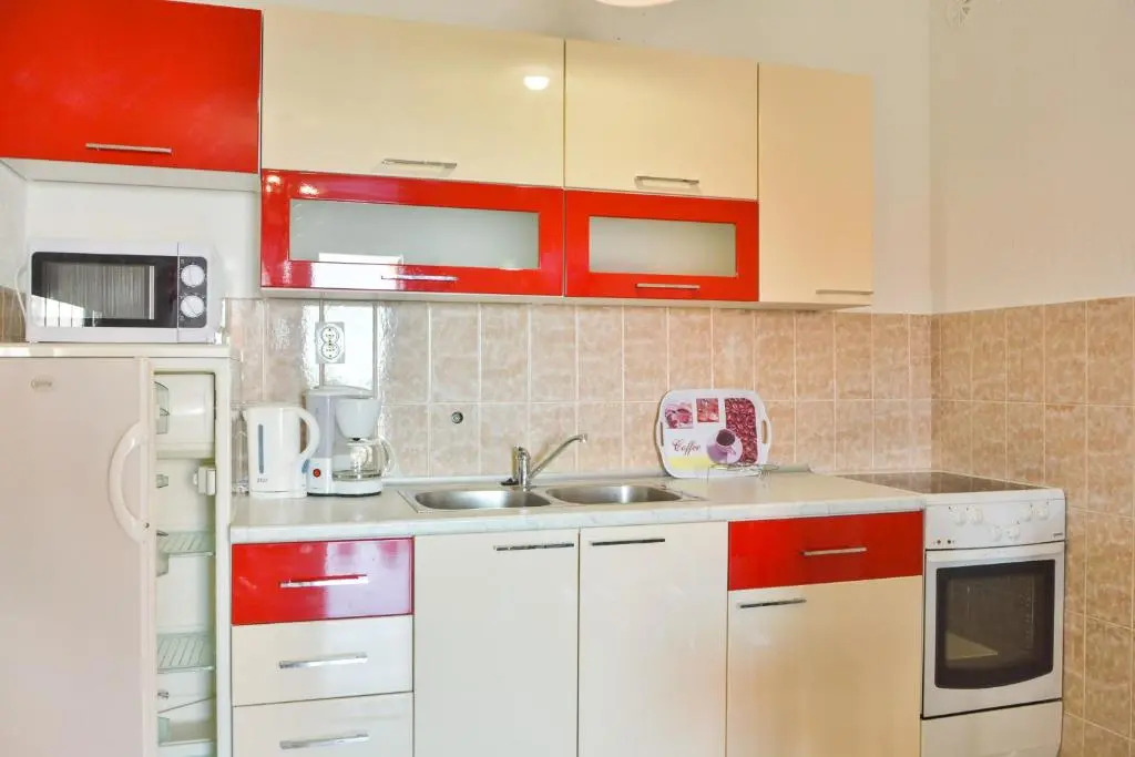 Apartments and Rooms Juki