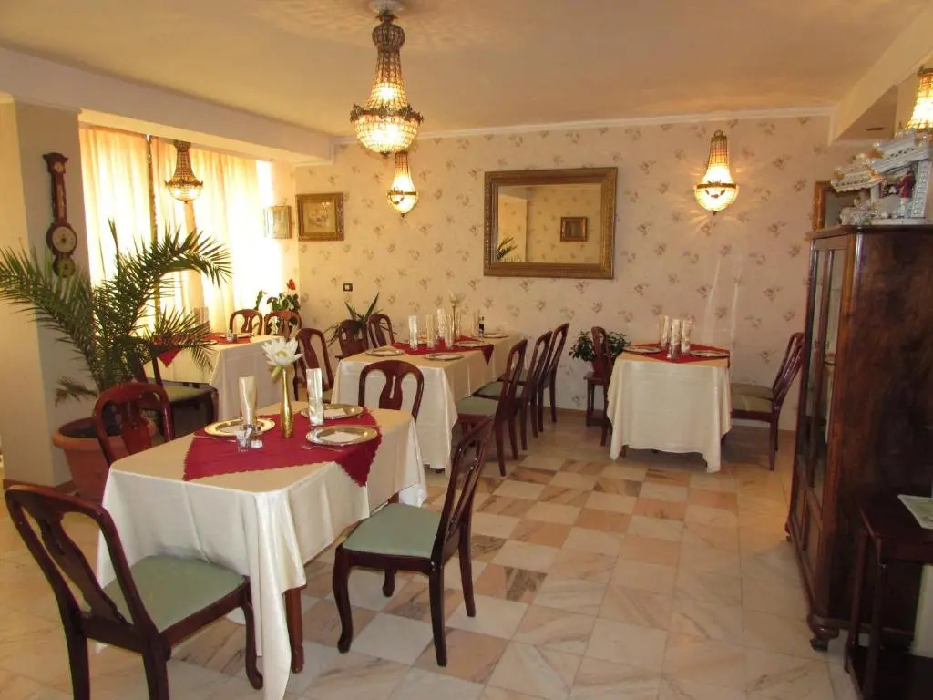Pension Dinu Residence